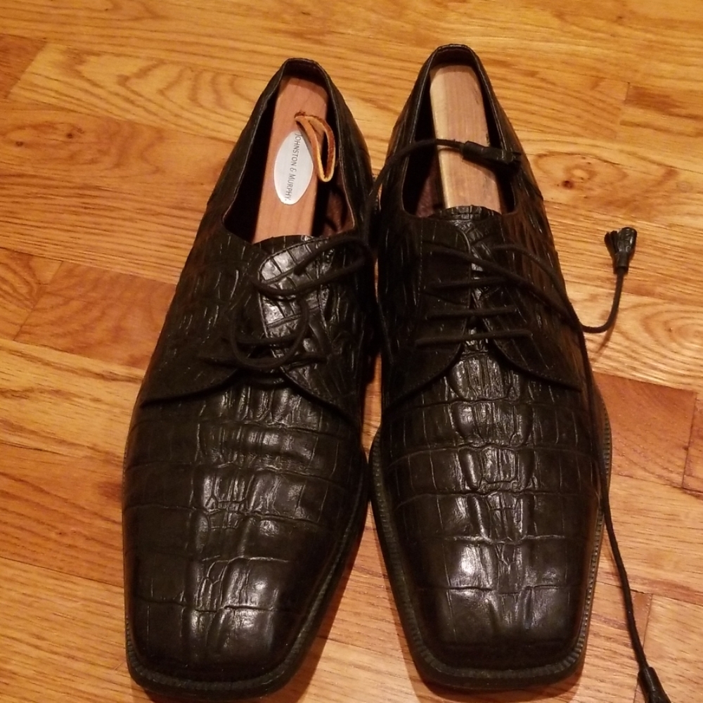 Men dress shoe  Size 11.5